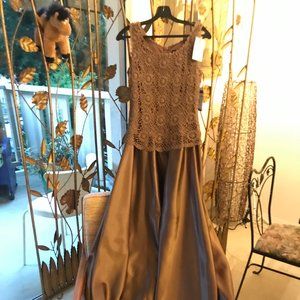 Formal evening gown, w/crocheted "over" sweater. Brand new! Perfect for holidays
